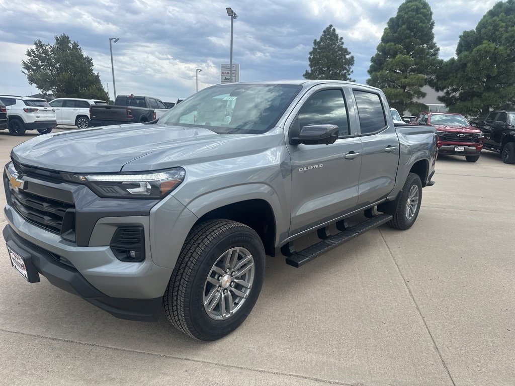 New 2025 Chevrolet Colorado LT w/ LT Convenience Package