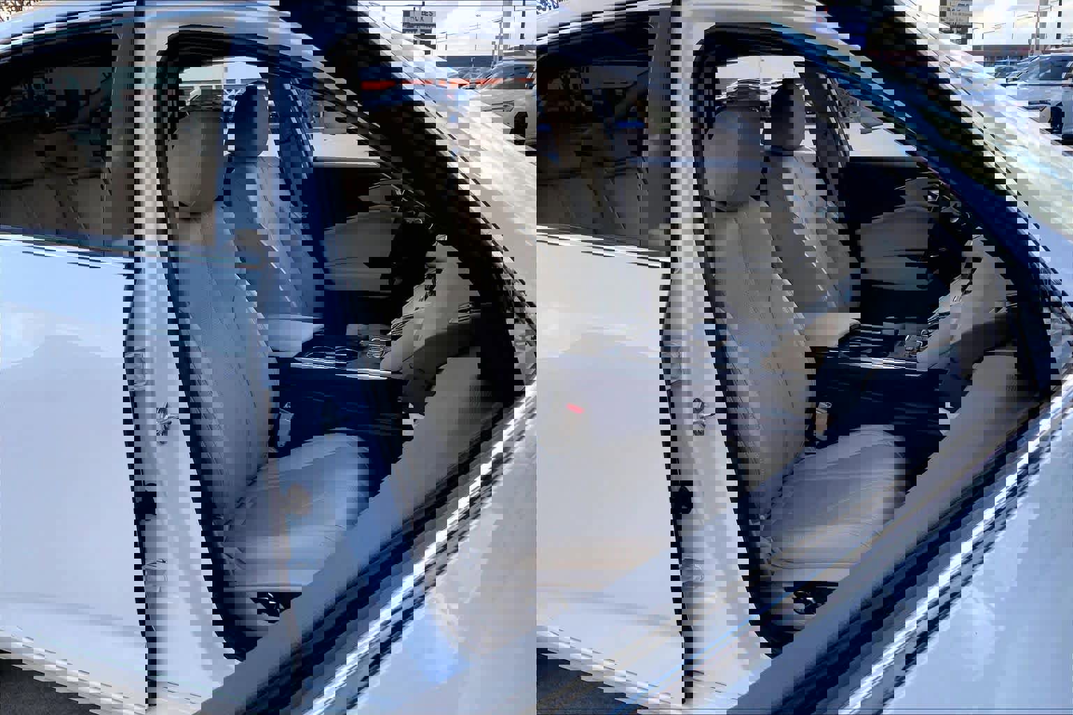 Used 2025 Acura TLX w/ Technology Package image 8