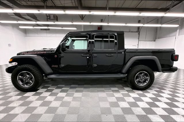 Used 2023 Jeep Gladiator Rubicon w/ Cold Weather Group AWD/4WD image 13