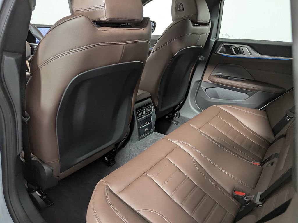 Used 2025 BMW i4 xDrive40i w/ M Sport Package image 45