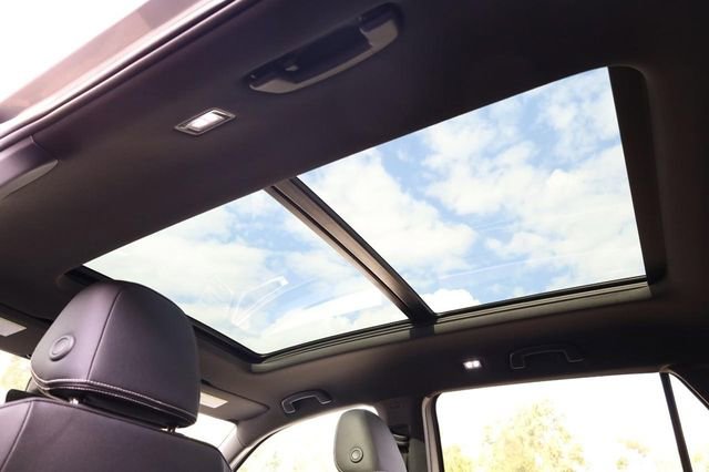 New 2026 Volkswagen Atlas Cross Sport SE image 10