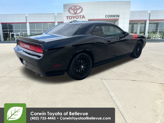 Used 2011 Dodge Challenger R/T RWD image 5