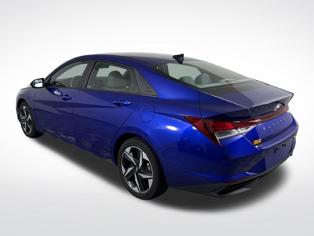 Certified 2023 Hyundai Elantra SEL w/ Convenience Package FWD image 6