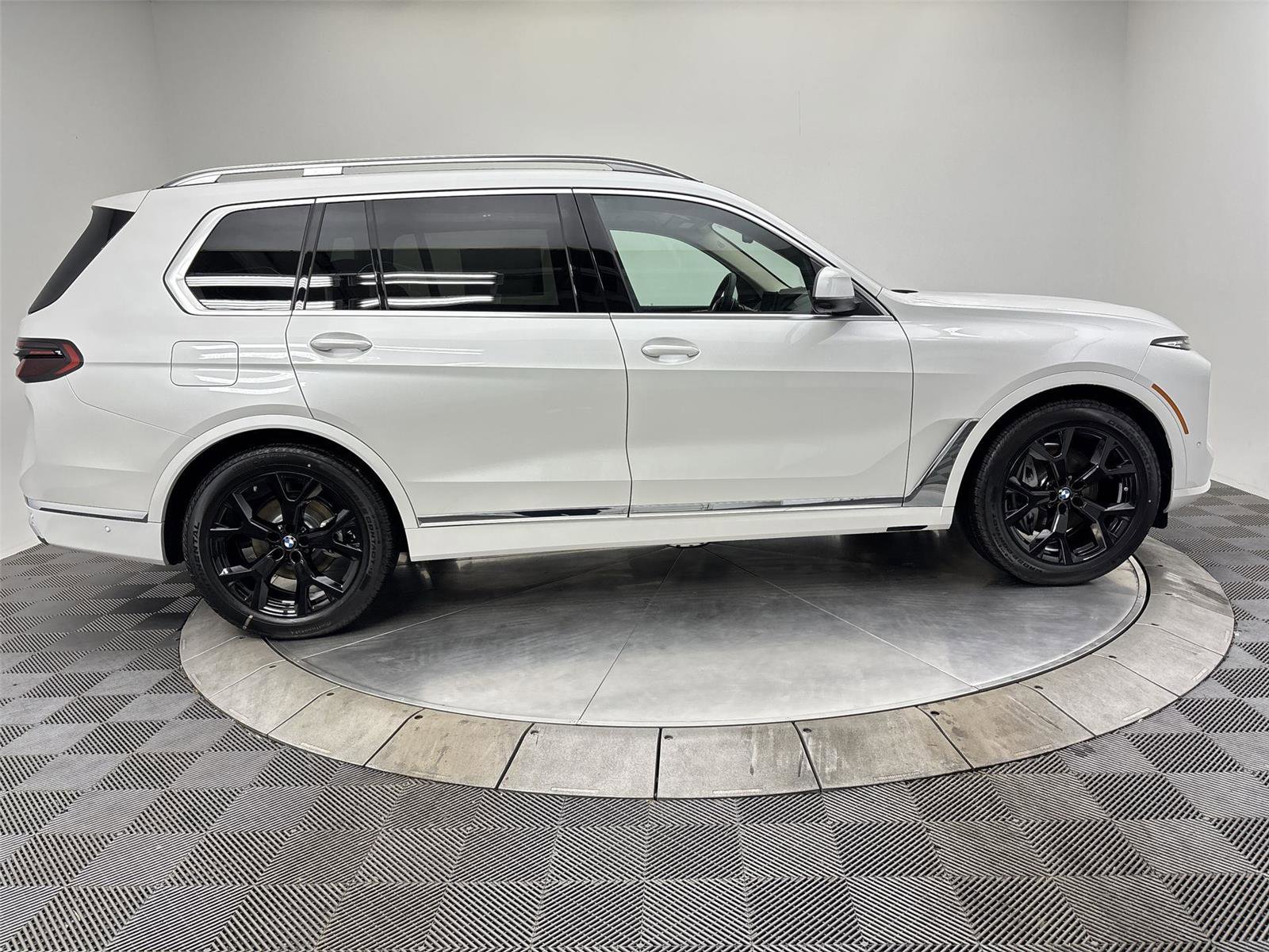 New 2026 BMW X7 xDrive40i image 17