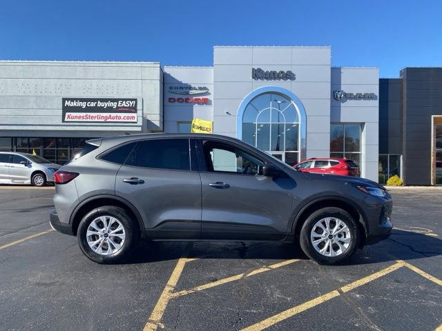 Used 2025 Ford Escape Active image 4