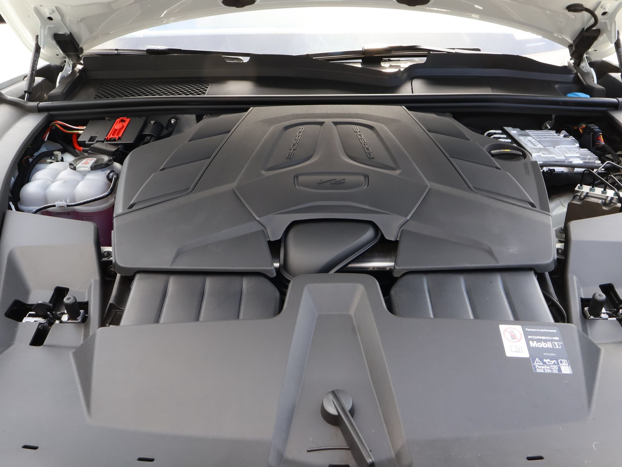 New 2026 Porsche Cayenne AWD/4WD image 28