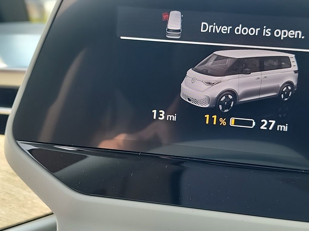 New 2025 Volkswagen ID. Buzz 1st Edition image 15