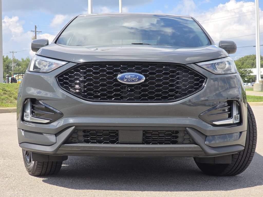 Used 2021 Ford Edge ST-Line AWD/4WD image 5