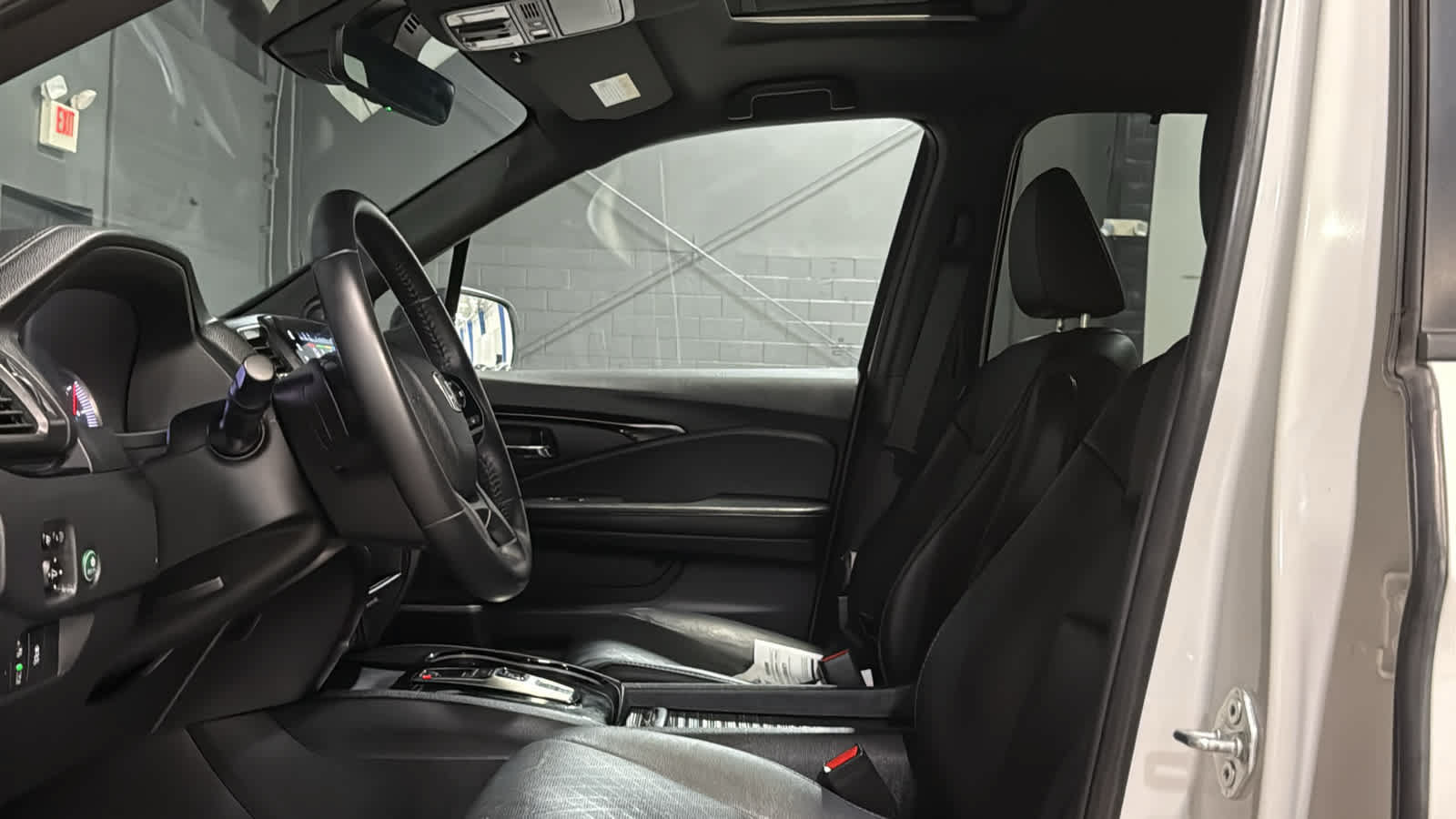 Used 2021 Honda Passport Touring image 10