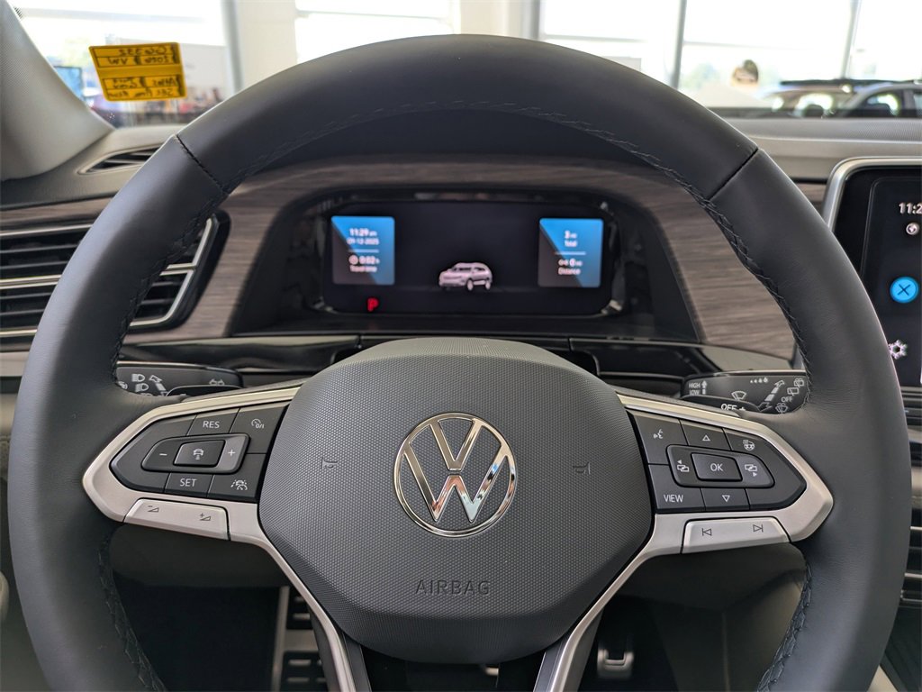 New 2026 Volkswagen Atlas SEL Premium R-Line image 30
