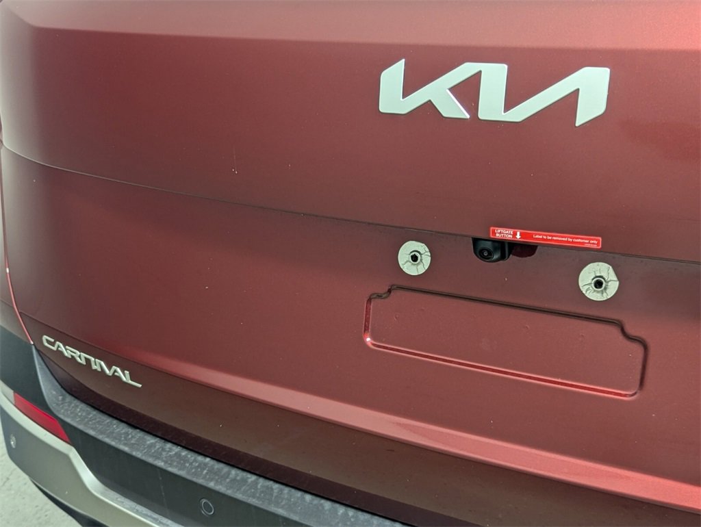 New 2026 Kia Carnival SX image 8