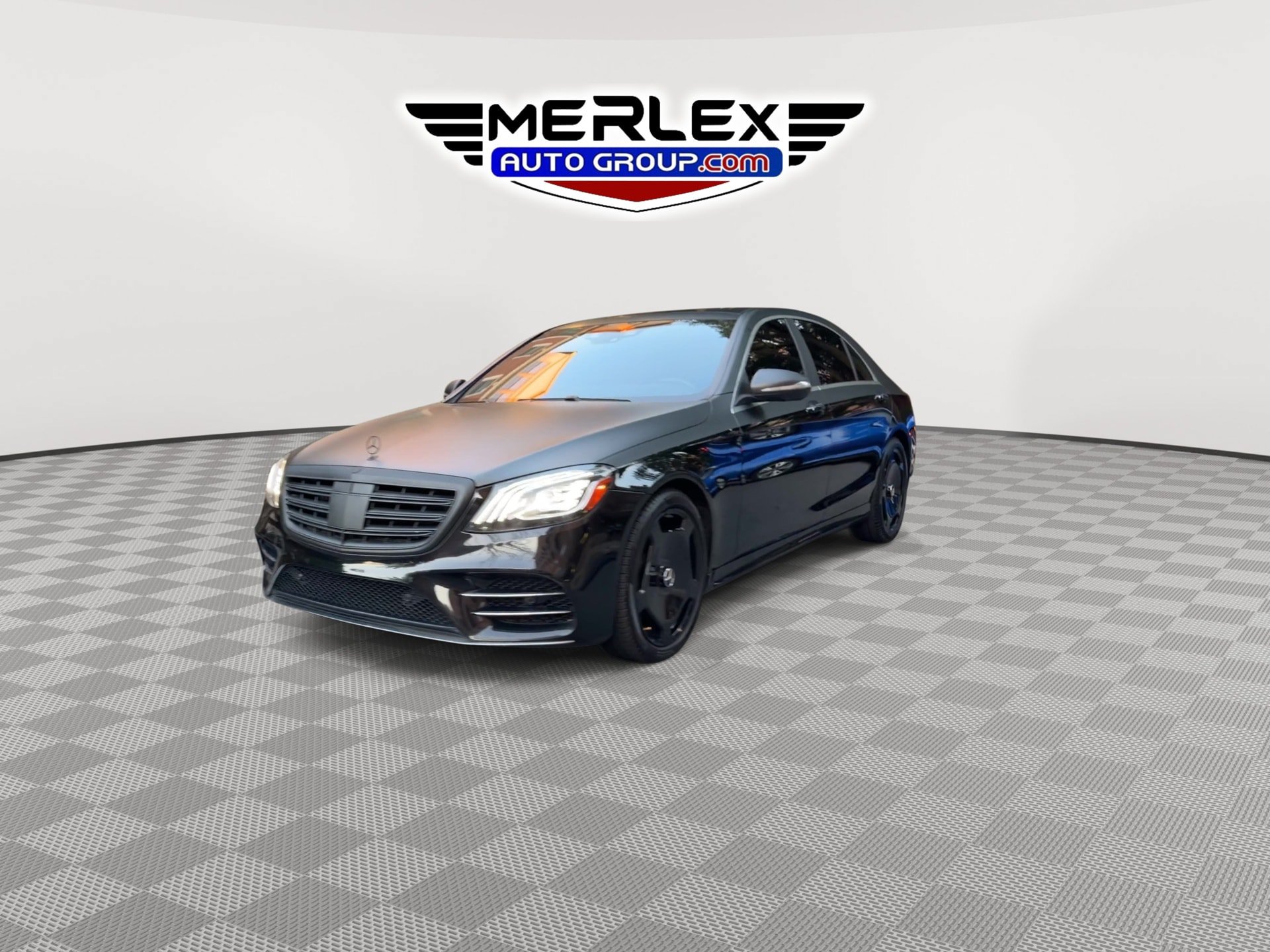Used 2019 Mercedes-Benz S 560 Sedan image 3