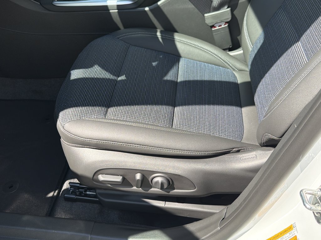 New 2026 Buick Envista Sport Touring w/ Convenience I Package FWD image 23