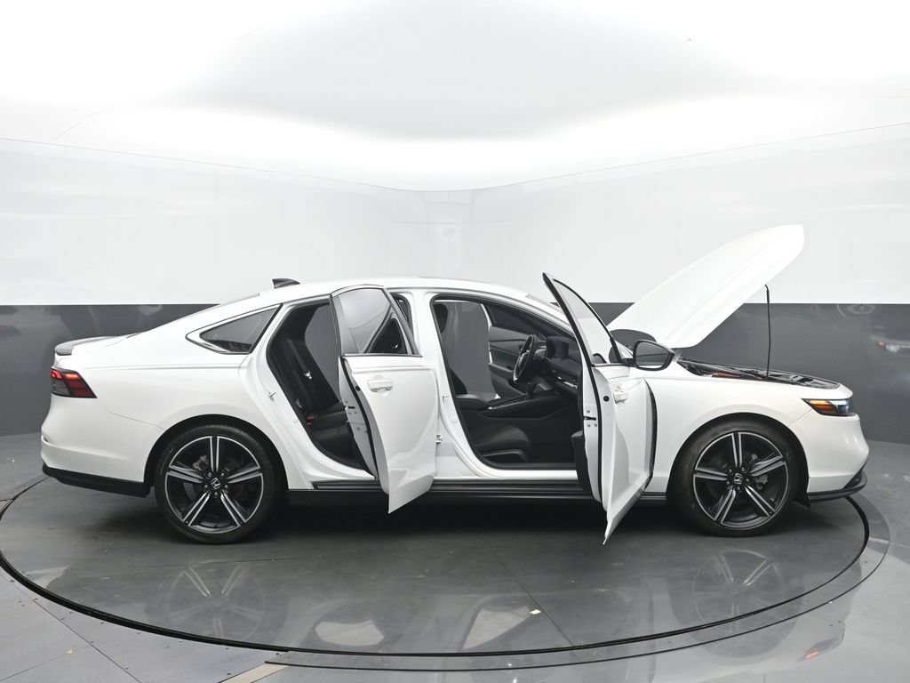 Used 2023 Honda Accord Sport image 55