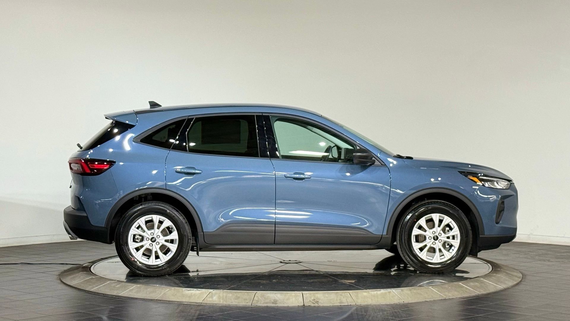 New 2026 Ford Escape Active image 11