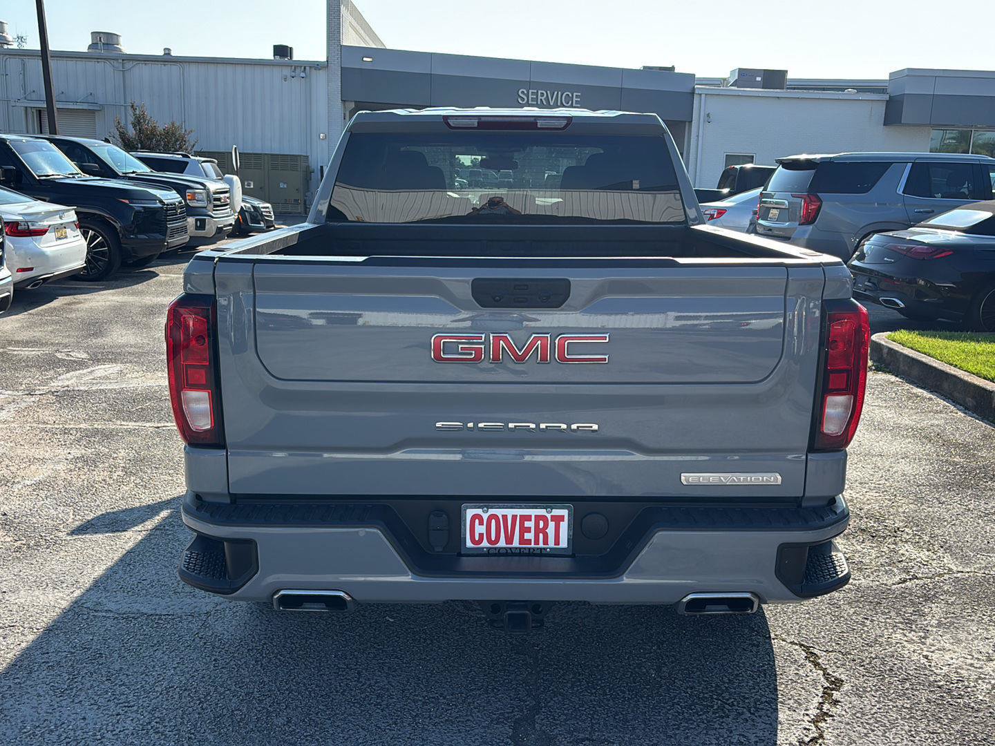 Used 2024 GMC Sierra 1500 Elevation w/ X31 Off-Road Package AWD/4WD image 6