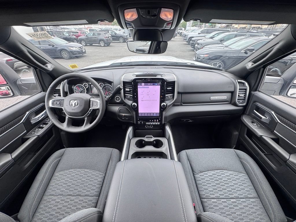 New 2026 RAM 2500 Big Horn AWD/4WD image 11