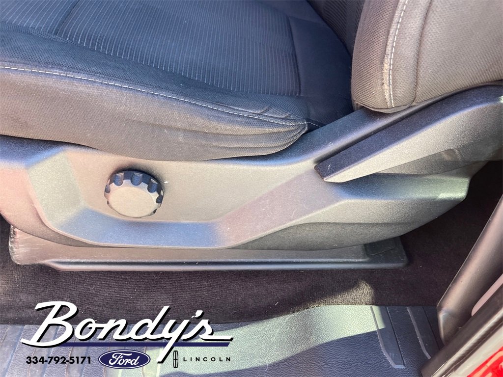 Used 2017 Ford F150 XL w/ Equipment Group 101A Mid image 9