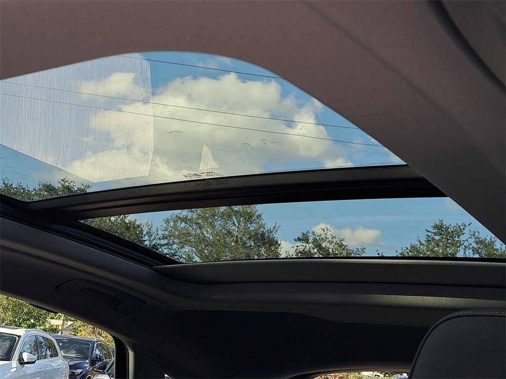 New 2025 Audi Q5 Premium Plus image 16