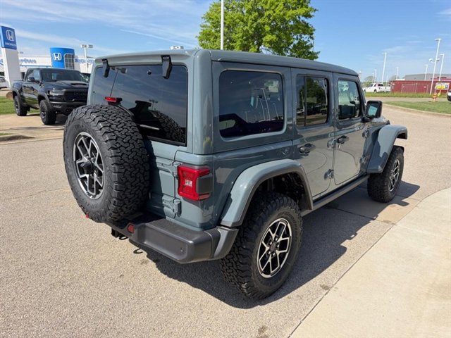 New 2026 Jeep Wrangler Unlimited Rubicon AWD/4WD image 4