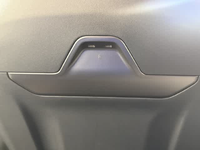 New 2026 Lincoln Nautilus Premier AWD/4WD image 19