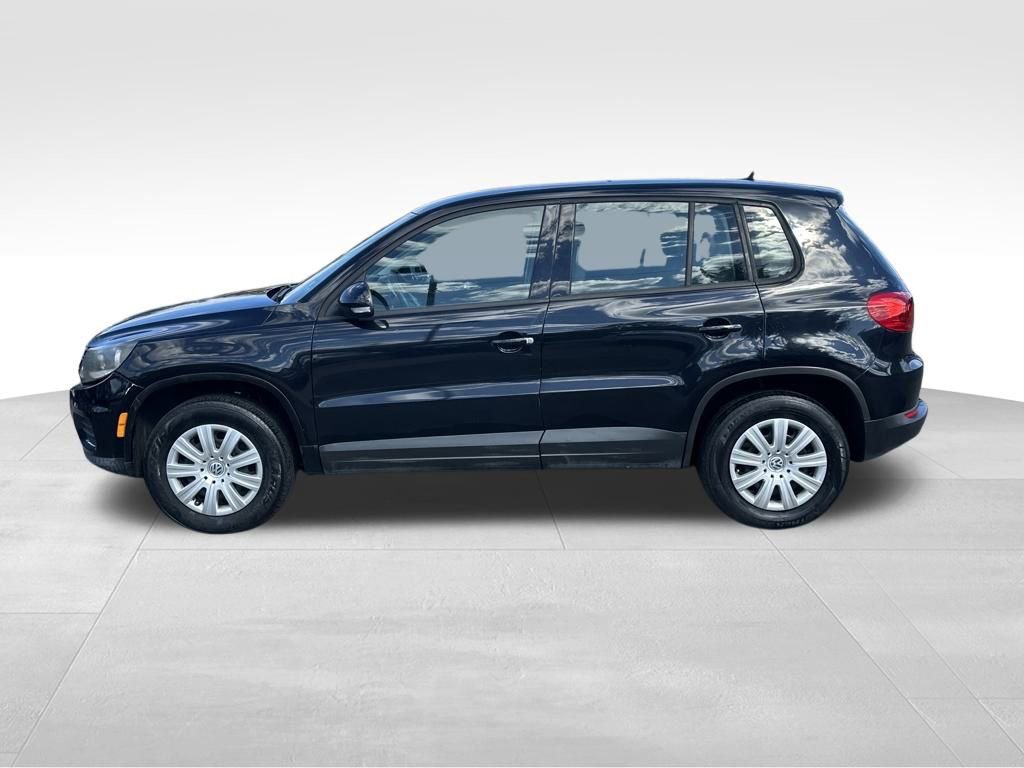 Used 2017 Volkswagen Tiguan S image 5