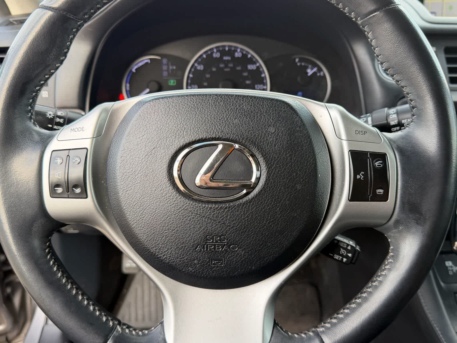 Used 2013 Lexus CT 200h w/ Premium Pkg w/Navigation FWD image 8