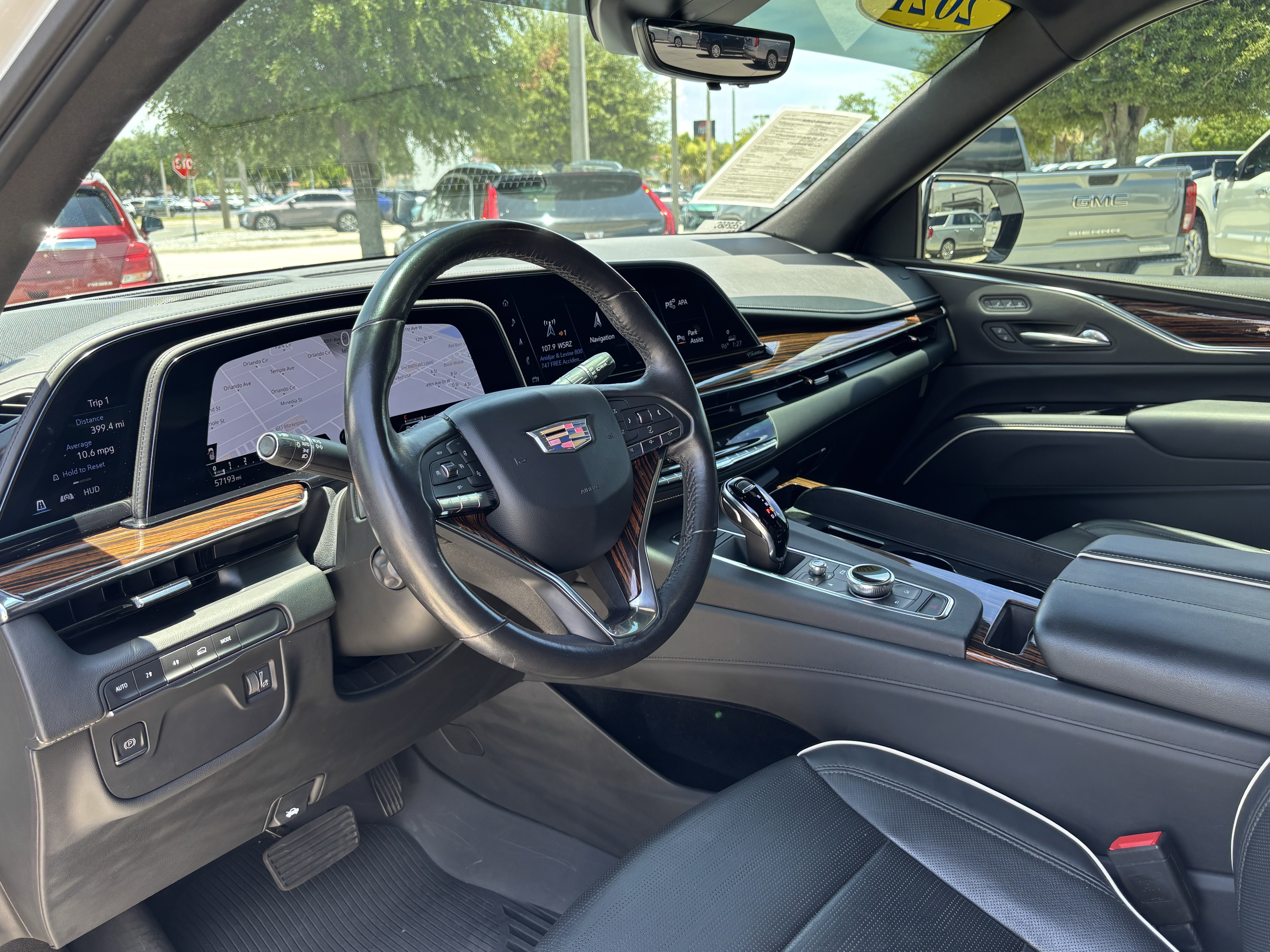 Used 2021 Cadillac Escalade Premium Luxury w/ LPO, Radiant Package AWD/4WD image 20