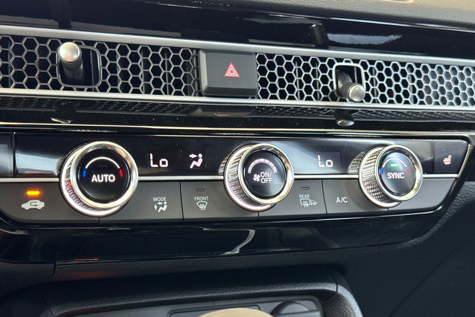 Certified 2025 Honda Civic Sport image 17