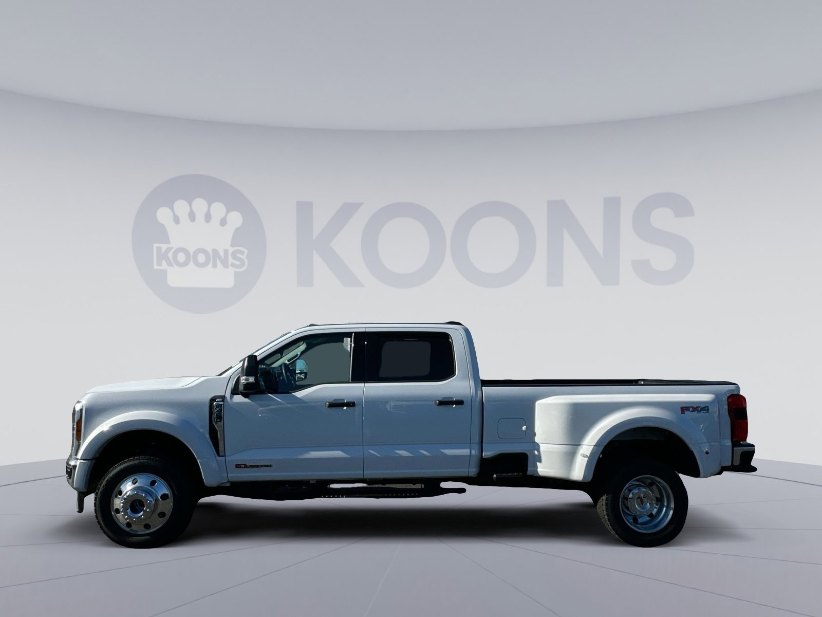 New 2026 Ford F450 XLT w/ 360-Degree Camera Package image 2