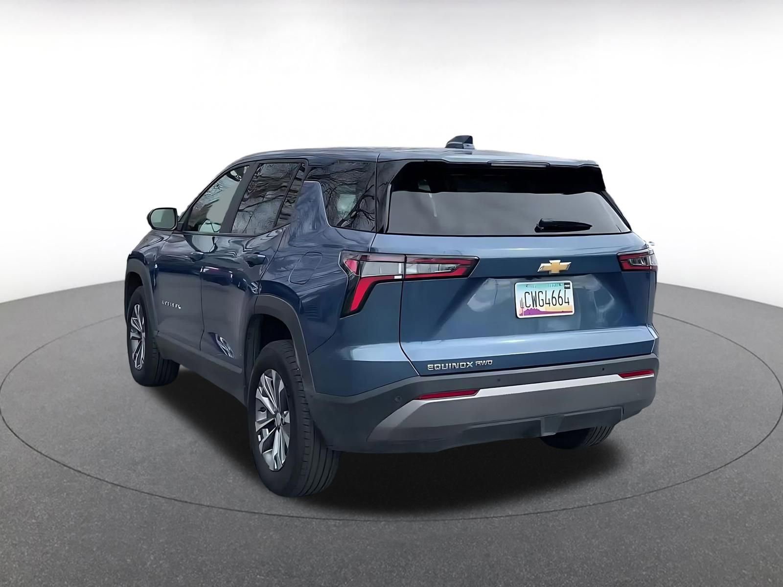 Used 2025 Chevrolet Equinox LT image 11