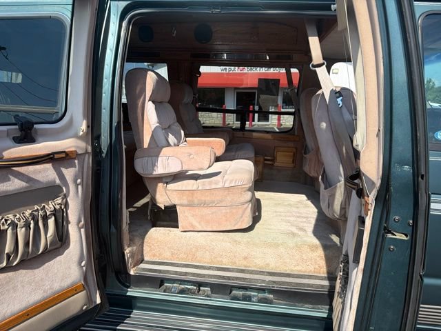 Used 1995 Ford E-150 and Econoline 150 RWD image 18