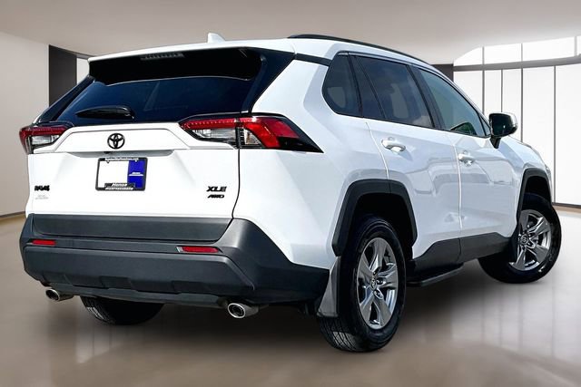 Used 2025 Toyota RAV4 XLE w/ Convenience Package AWD/4WD image 6