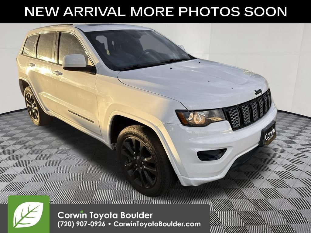 Used 2020 Jeep Grand Cherokee Altitude