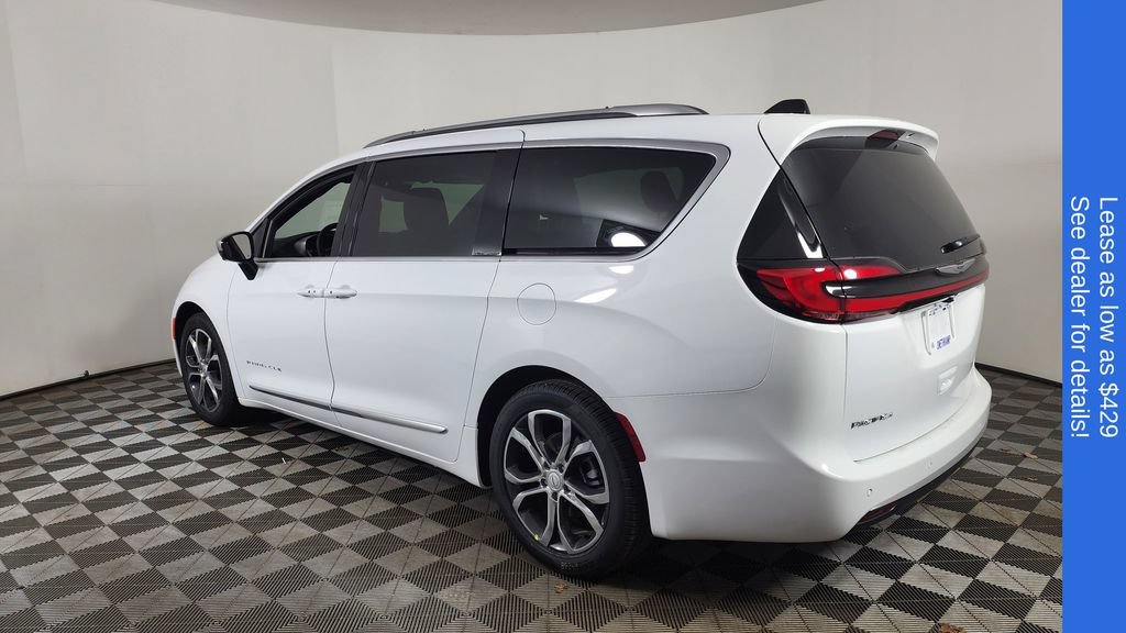 New 2026 Chrysler Pacifica Pinnacle FWD image 6