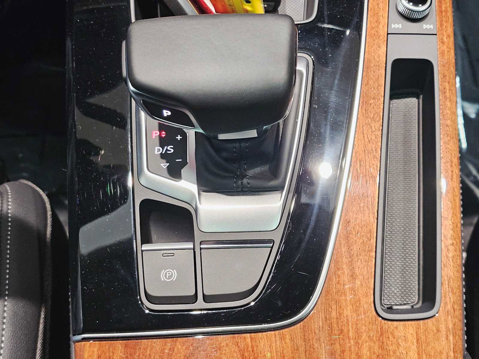 Used 2023 Audi Q5 Prestige image 18