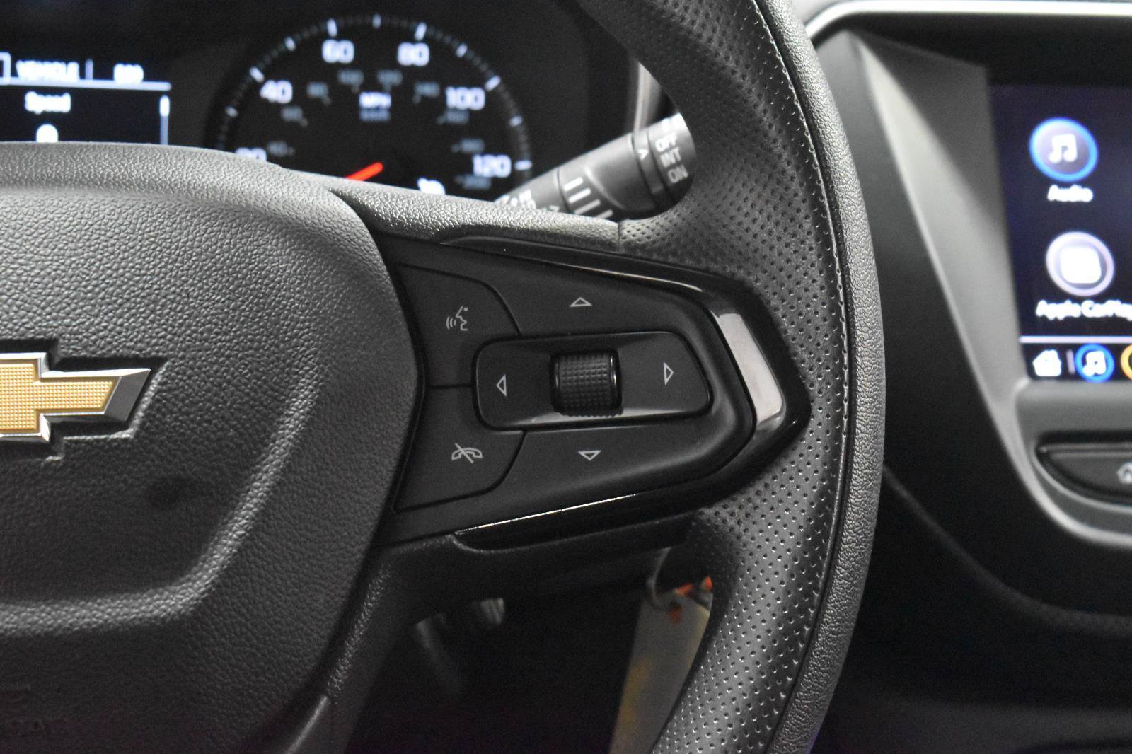 Used 2023 Chevrolet TrailBlazer LS FWD image 11