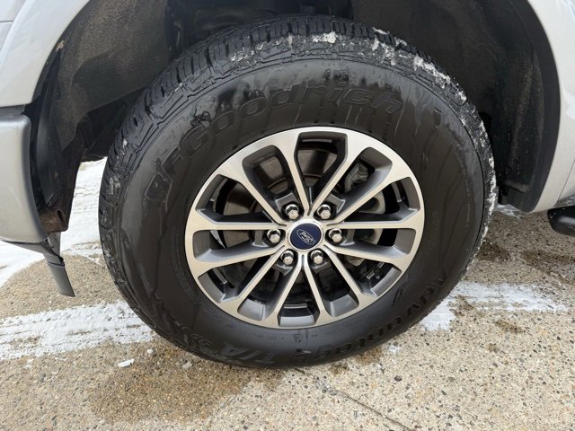 Used 2020 Ford F150 XLT w/ Equipment Group 302A Luxury image 9