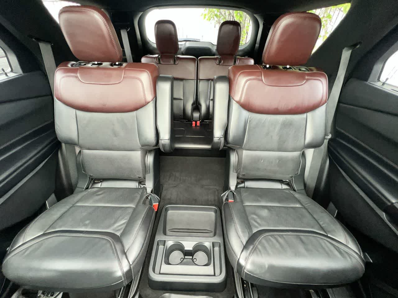 Used 2020 Ford Explorer Platinum AWD/4WD image 23