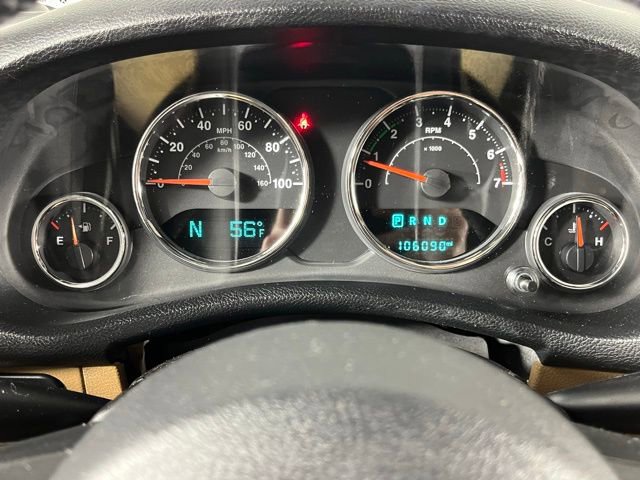 Used 2015 Jeep Wrangler Unlimited Rubicon w/ Dual Top Group image 15