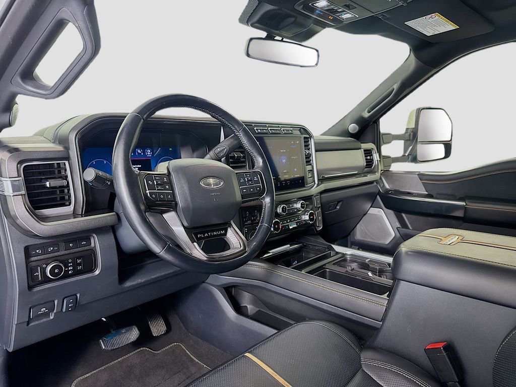 Used 2024 Ford F450 Platinum w/ FX4 Off-Road Package AWD/4WD image 9