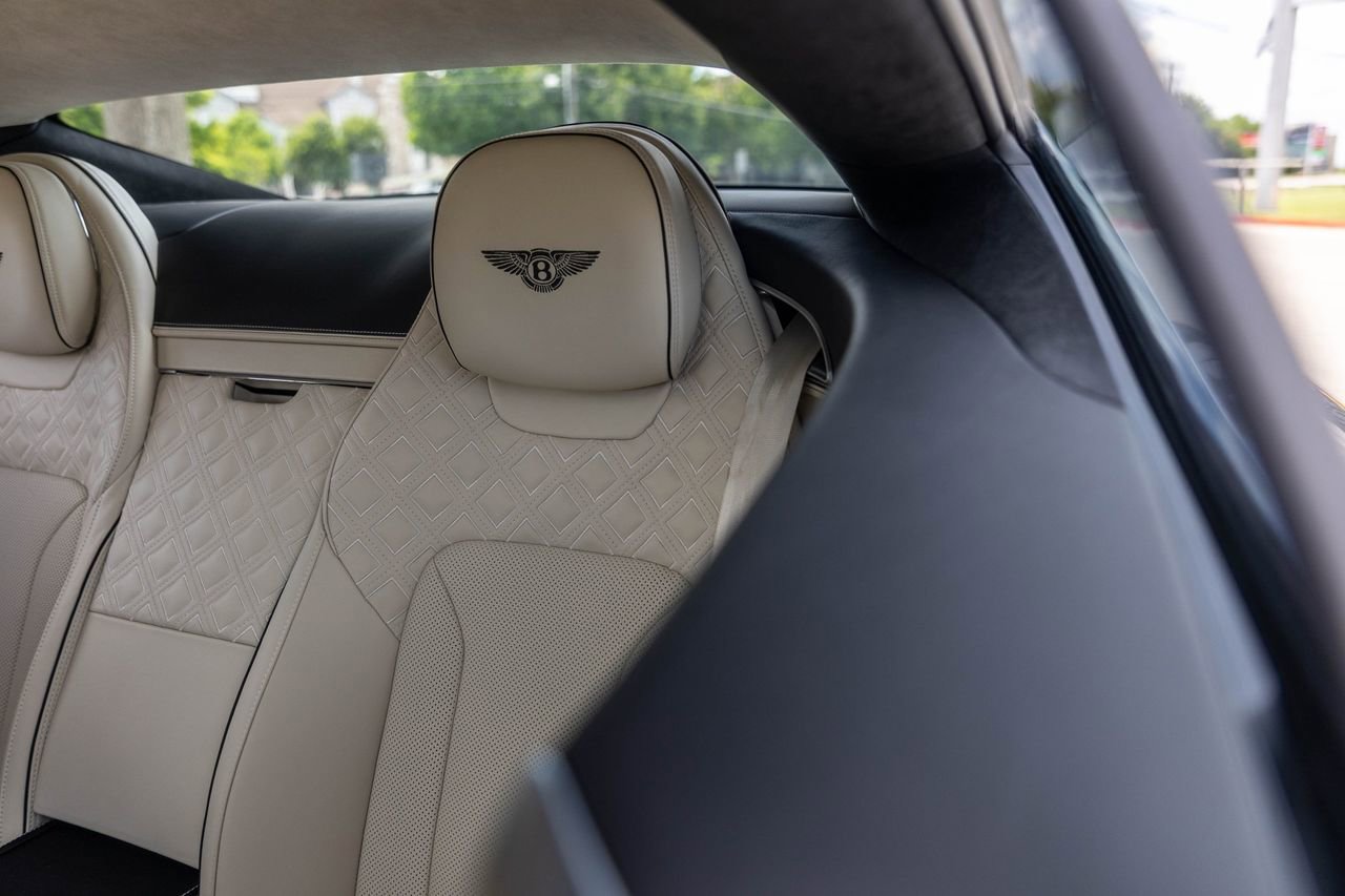 Used 2022 Bentley Continental GT AWD/4WD image 52