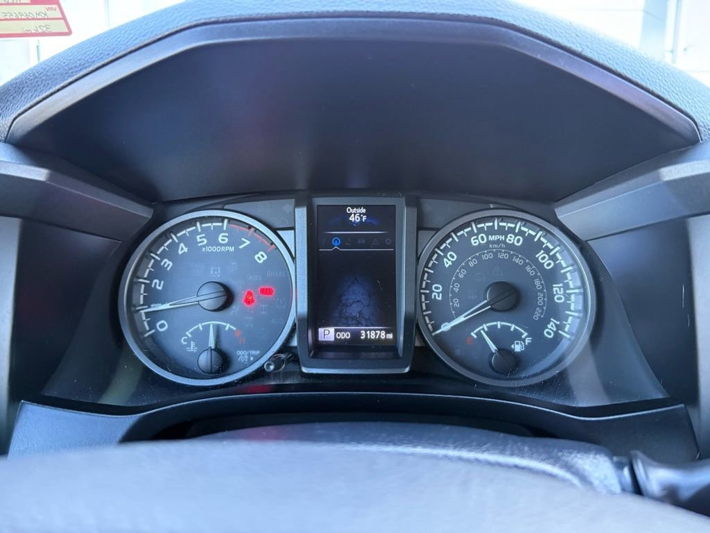 Used 2019 Toyota Tacoma TRD Off-Road w/ Technology Package image 17