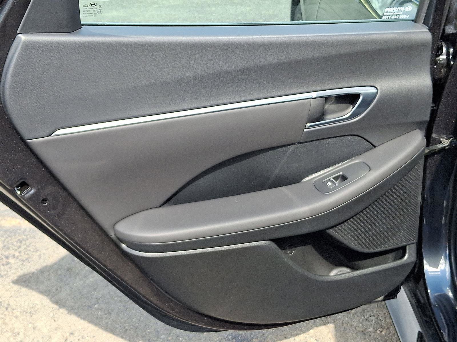 Used 2023 Hyundai Sonata SEL image 11