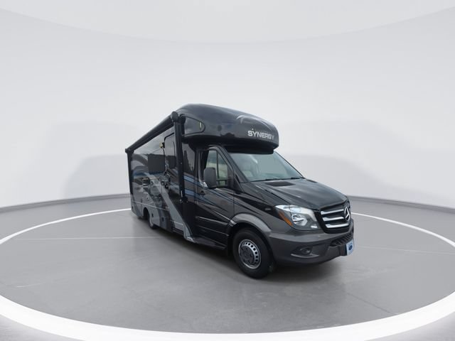 Used 2016 Mercedes-Benz Sprinter 3500 image 4