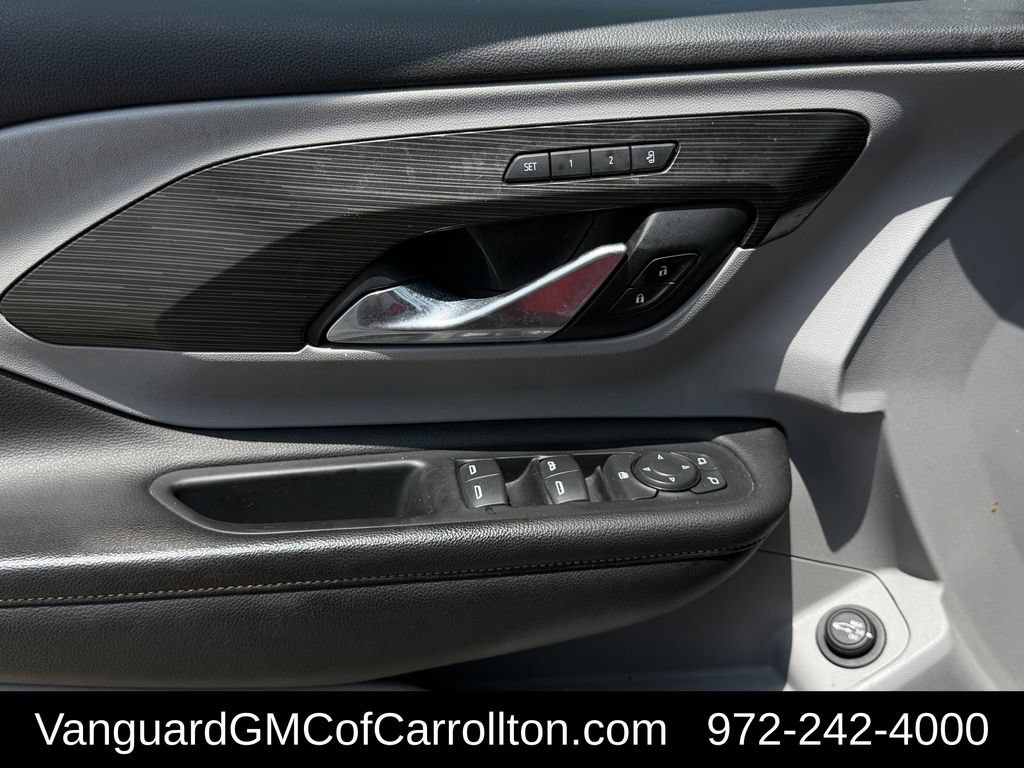 Used 2021 GMC Terrain SLT FWD image 25