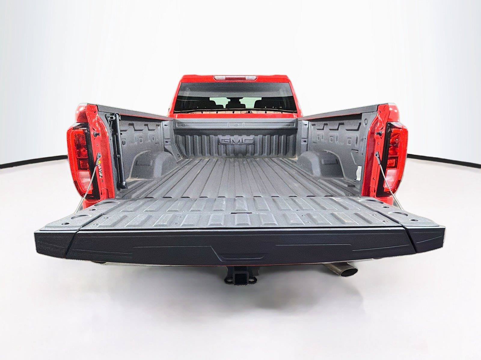 Used 2024 GMC Sierra 2500 SLE w/ SLE Value Package; AWD/4WD image 14