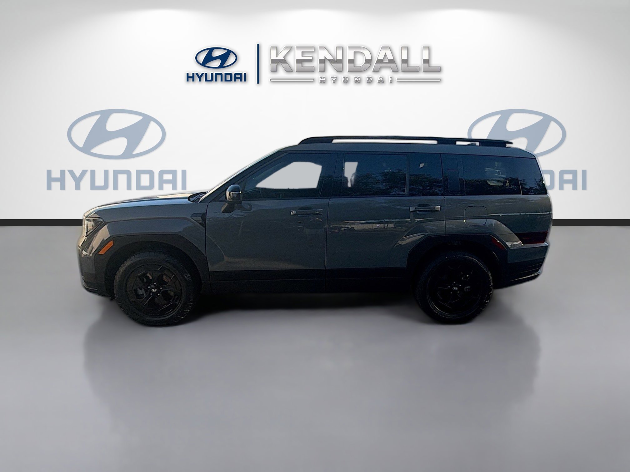 Used 2024 Hyundai Santa Fe XRT image 2