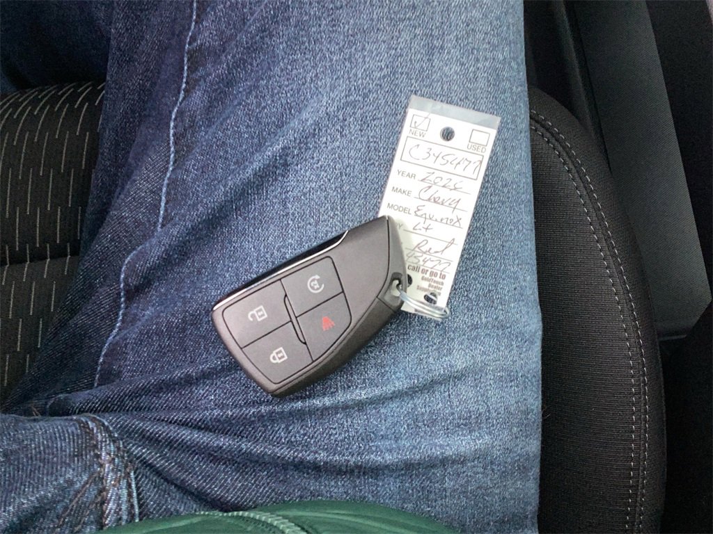 New 2026 Chevrolet Equinox LT image 26