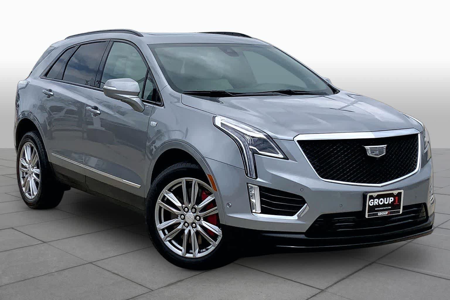 Used 2024 Cadillac XT5 Sportv w/ Technology Package AWD/4WD image 3